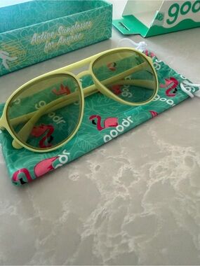 Goodr  running Sunglasses